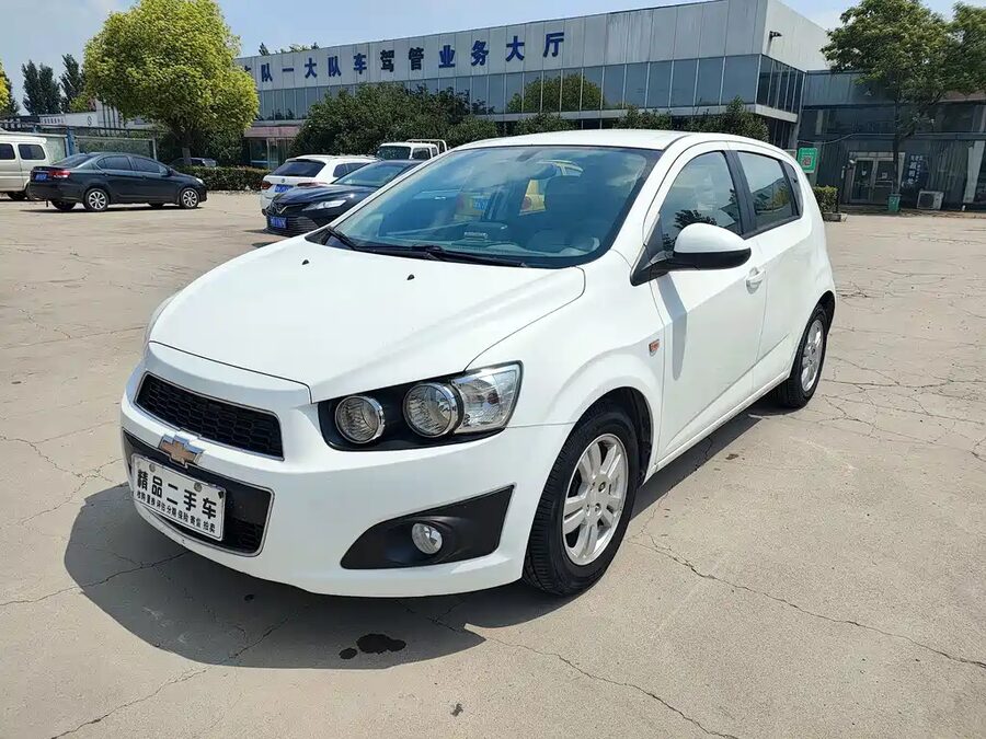 Chevrolet Aveo, 2014 — фото продавца с che168