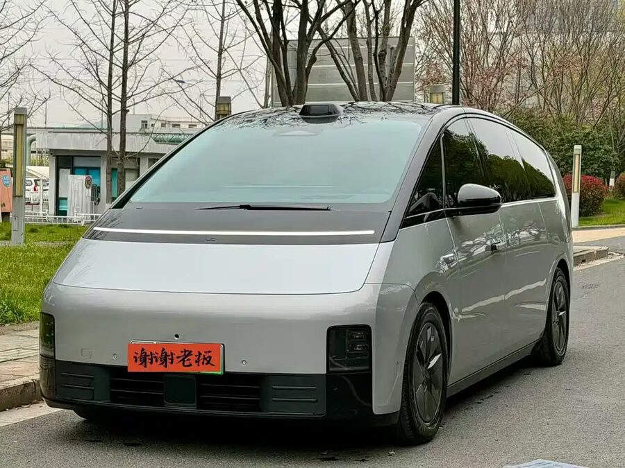 Li Auto Li MEGA, 2024 — фото продавца с che168