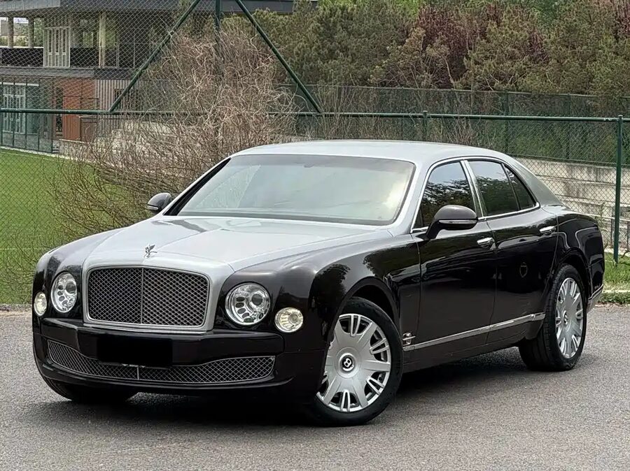 Bentley Mulsanne, 2013 — фото продавца с che168