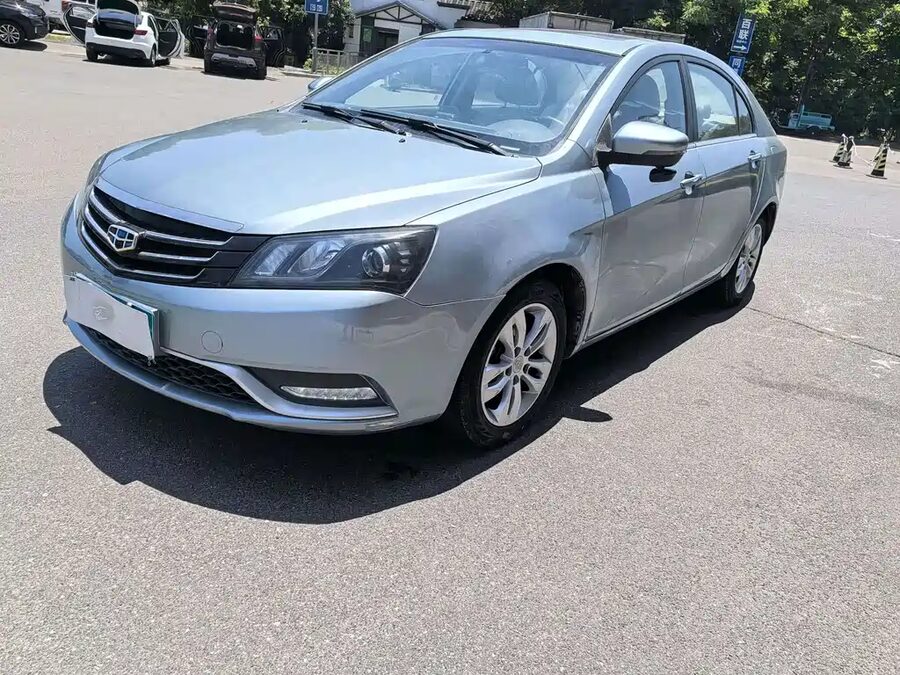 Geely Emgrand, 2015 — фото продавца с che168