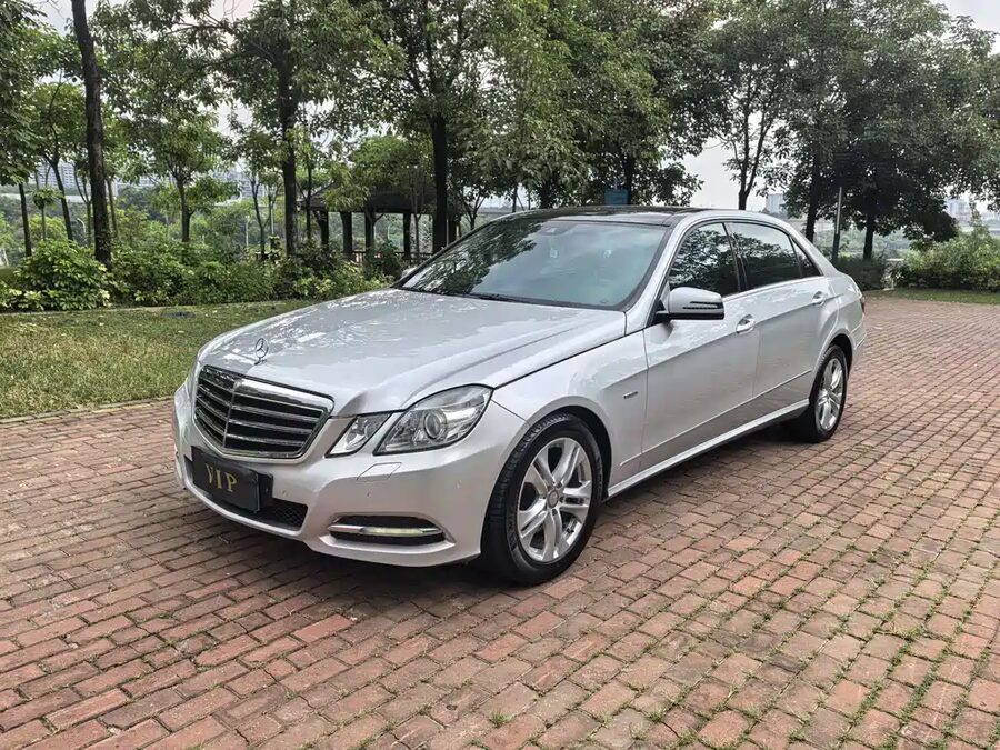 Mercedes-Benz E-Class, 2011 — фото продавца с che168