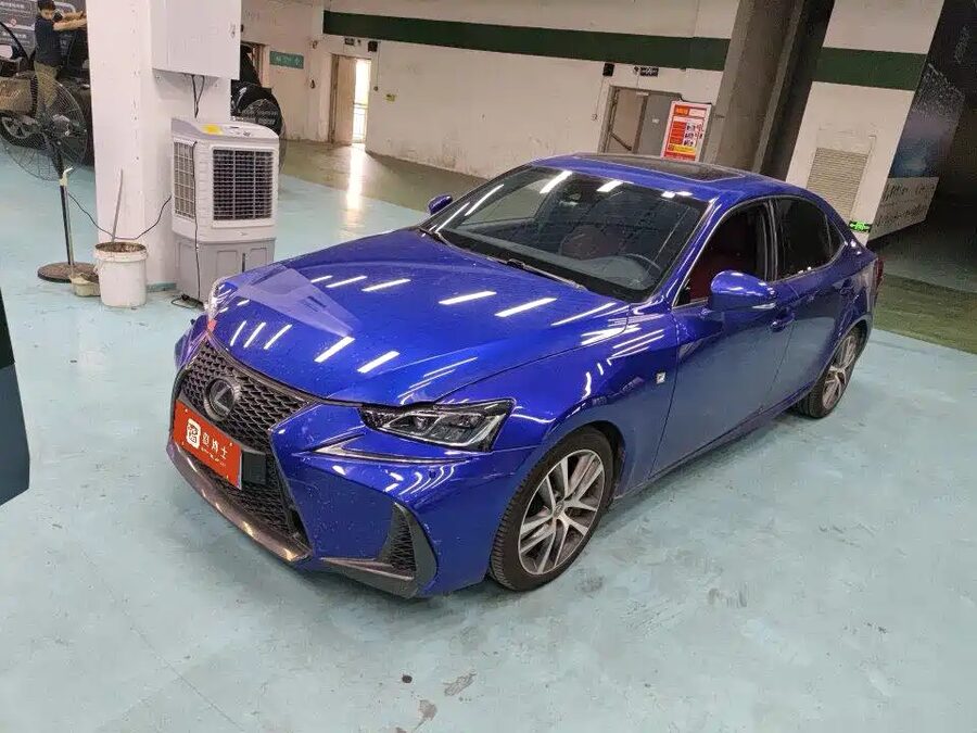 Lexus IS, 2018 — фото продавца с che168