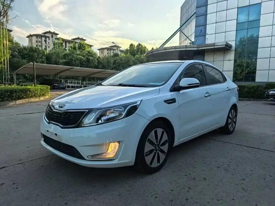 Kia K2, 2013 — фото продавца с che168