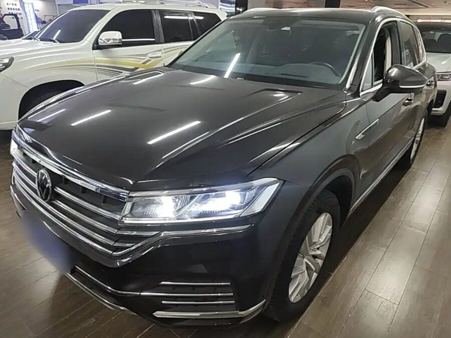Volkswagen Touareg, 2021 — фото продавца с che168