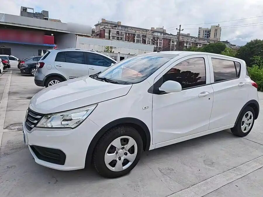 Baojun 310, 2017 — фото продавца с che168
