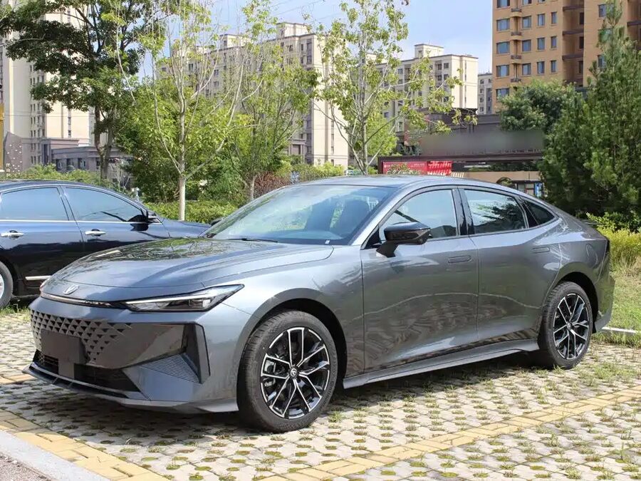 Changan UNI-V iDD, 2025 — фото продавца с che168