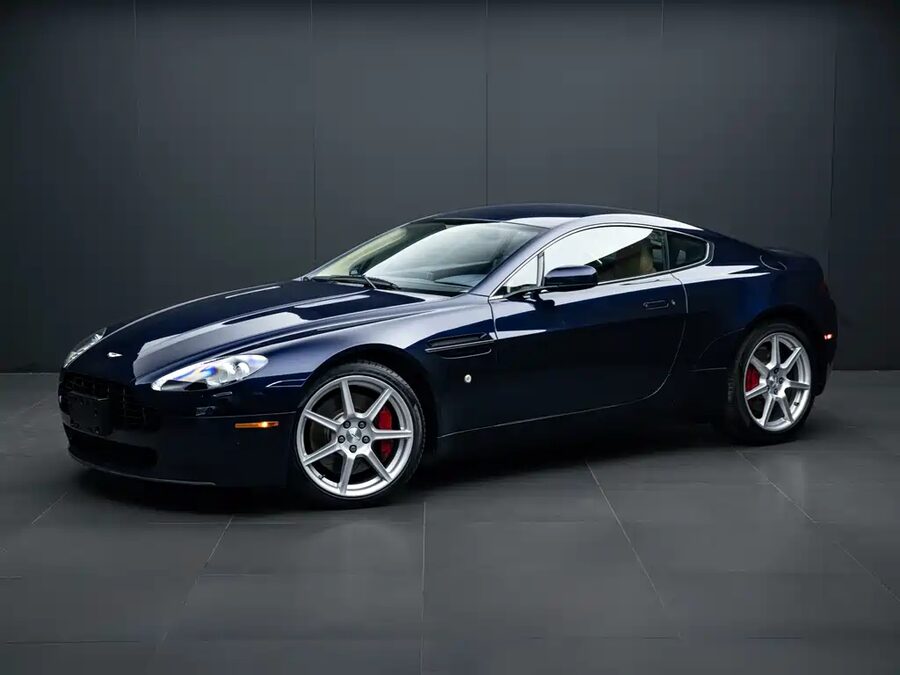 Aston Martin V8 Vantage, 2009 — фото продавца с che168