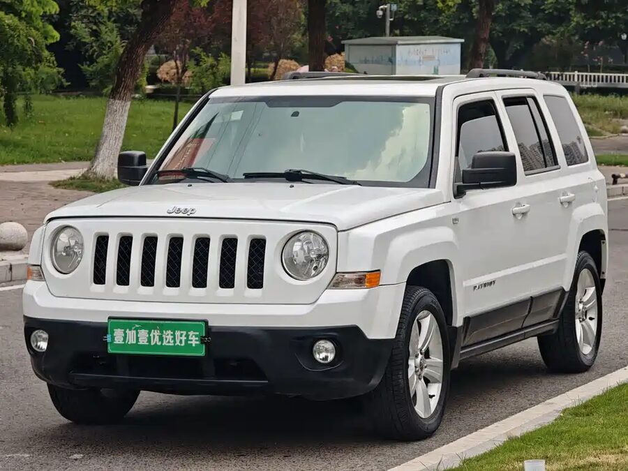 Jeep Patriot, 2015 — фото продавца с che168