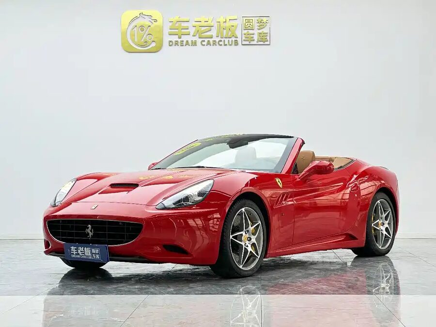 Ferrari California T, 2012 — фото продавца с che168