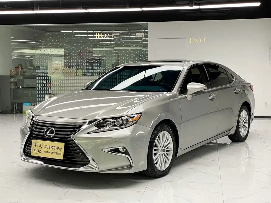 Lexus ES, 2017 — фото продавца с che168