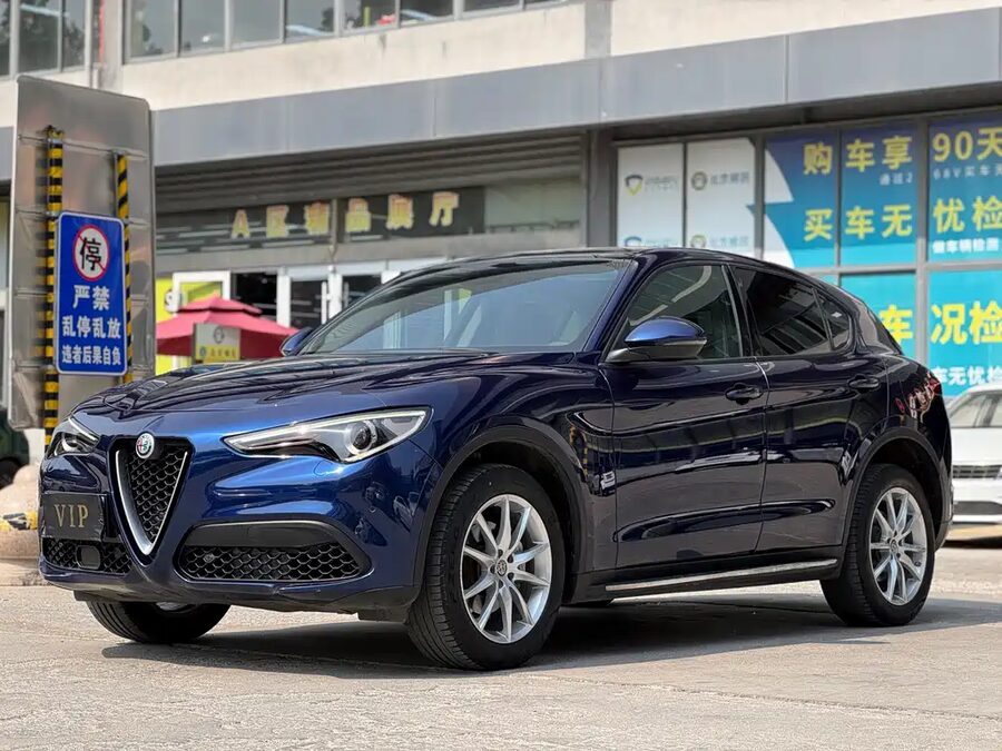Alfa Romeo Stelvio, 2019 — фото продавца с che168