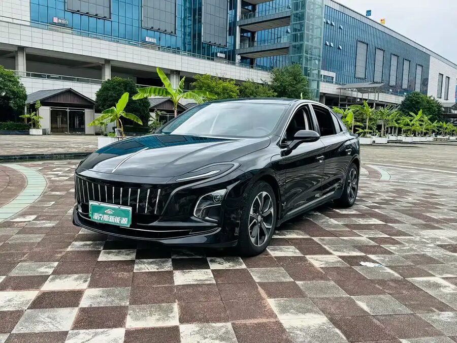 Hongqi Hongqi E-QM5, 2024 — фото продавца с che168