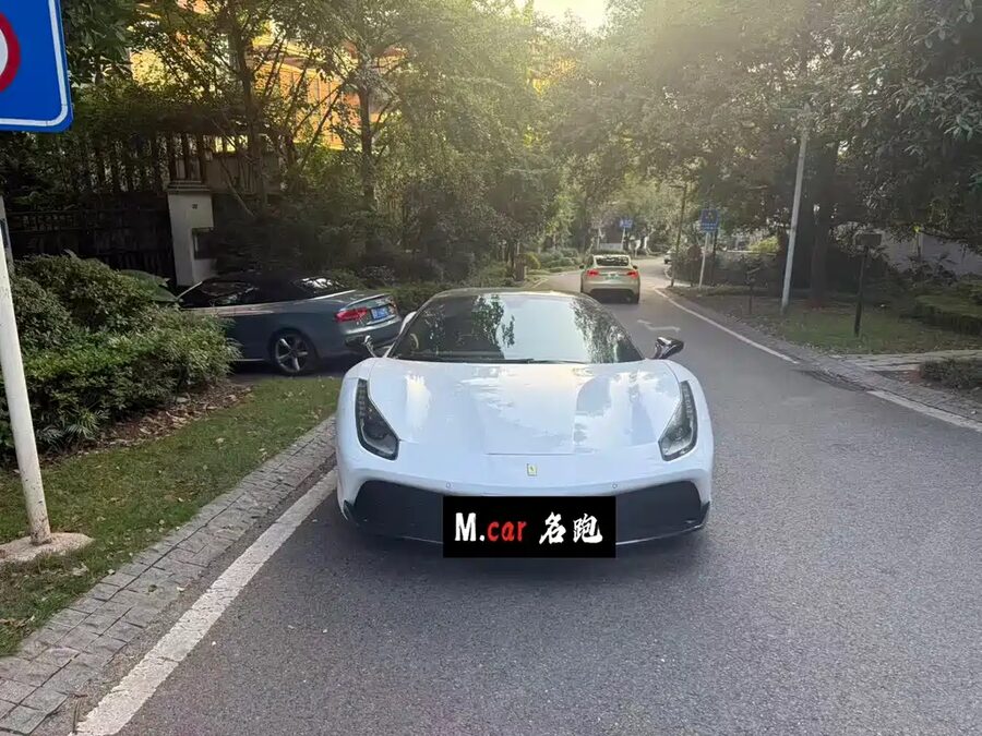 Ferrari 488, 2018 — фото продавца с che168