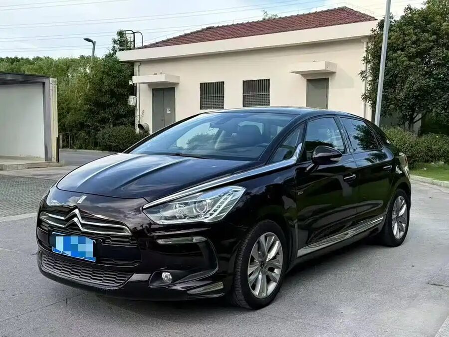 DS DS 5, 2014 — фото продавца с che168