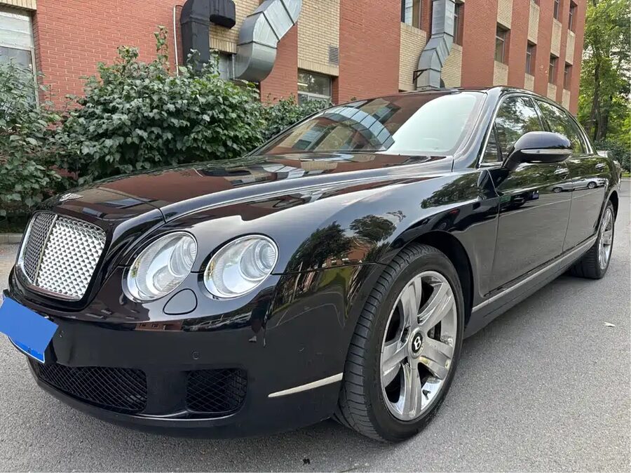 Bentley Flying Spur, 2012 — фото продавца с che168