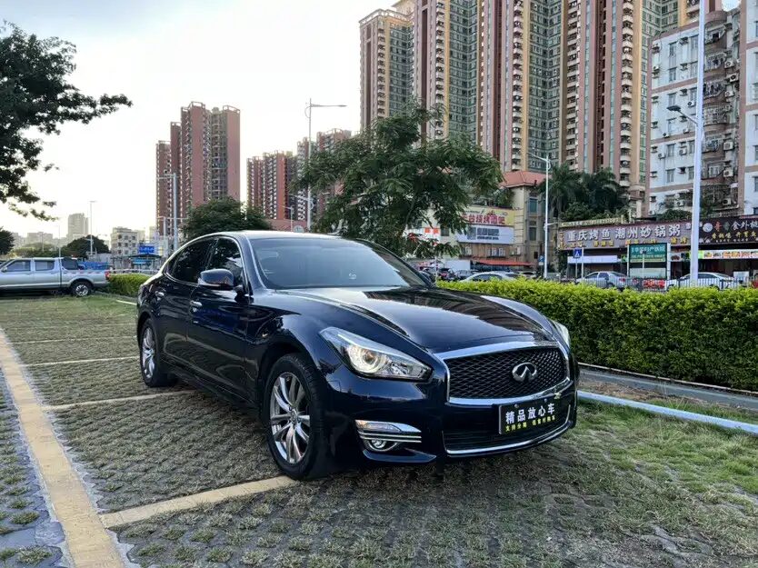 Infiniti Q70, 2019 — фото продавца с che168