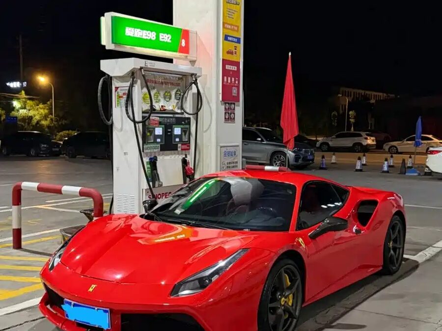 Ferrari 488, 2016 — фото продавца с che168
