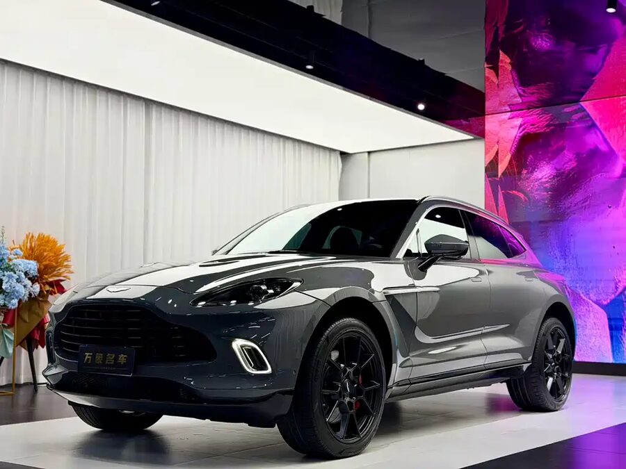 Aston Martin DBX, 2022 — фото продавца с che168
