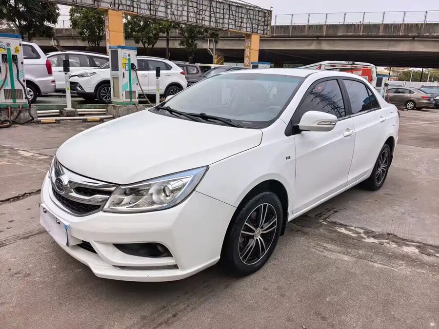 BYD Surui, 2015 — фото продавца с che168