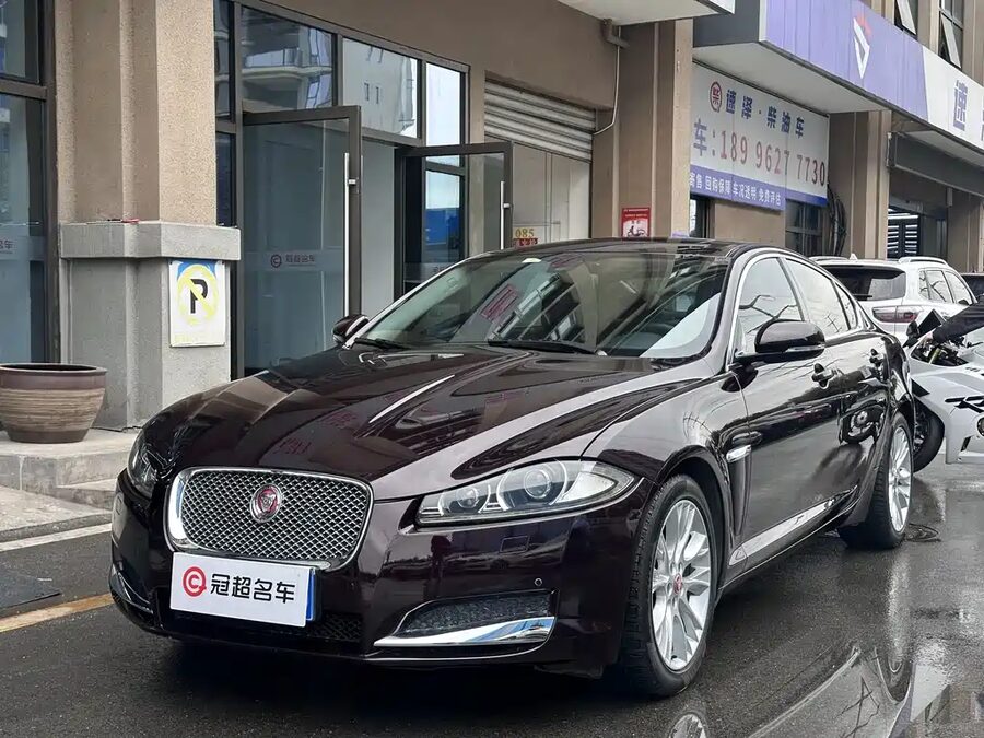 Jaguar XF, 2014 — фото продавца с che168