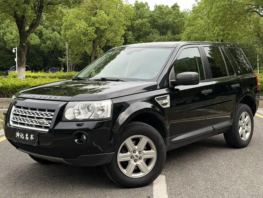 Land Rover Freelander 2, 2010 — фото продавца с che168