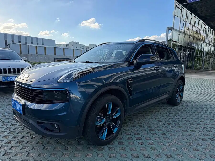 Lynk & Co 01, 2018 — фото продавца с che168