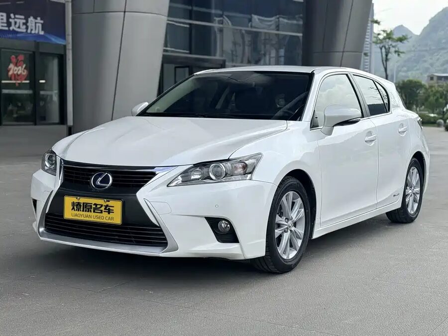 Lexus CT, 2017 — фото продавца с che168