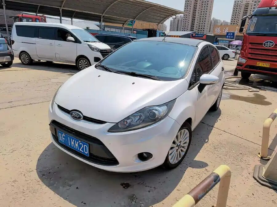 Ford Fiesta, 2012 — фото продавца с che168