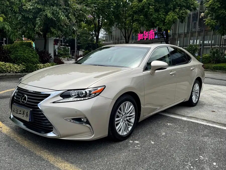 Lexus ES, 2017 — фото продавца с che168