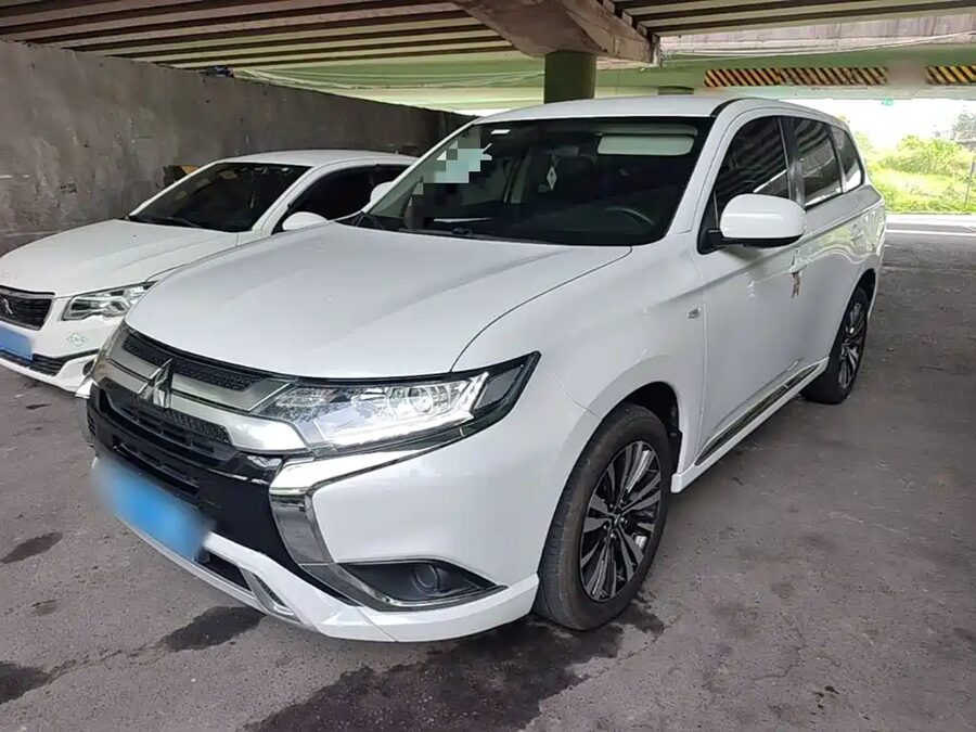 Mitsubishi Outlander, 2024 — фото продавца с che168