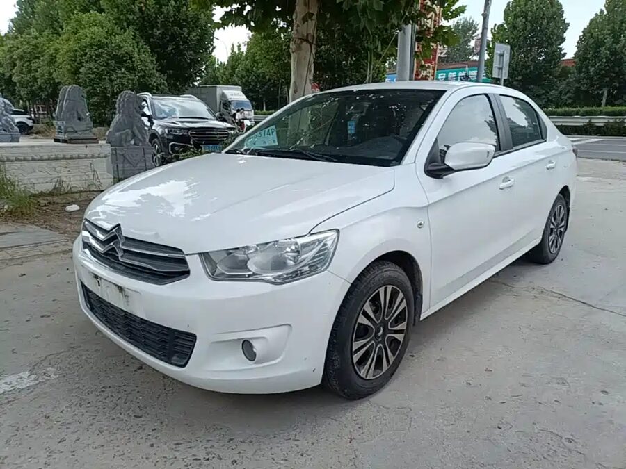 Citroen Elysee, 2015 — фото продавца с che168