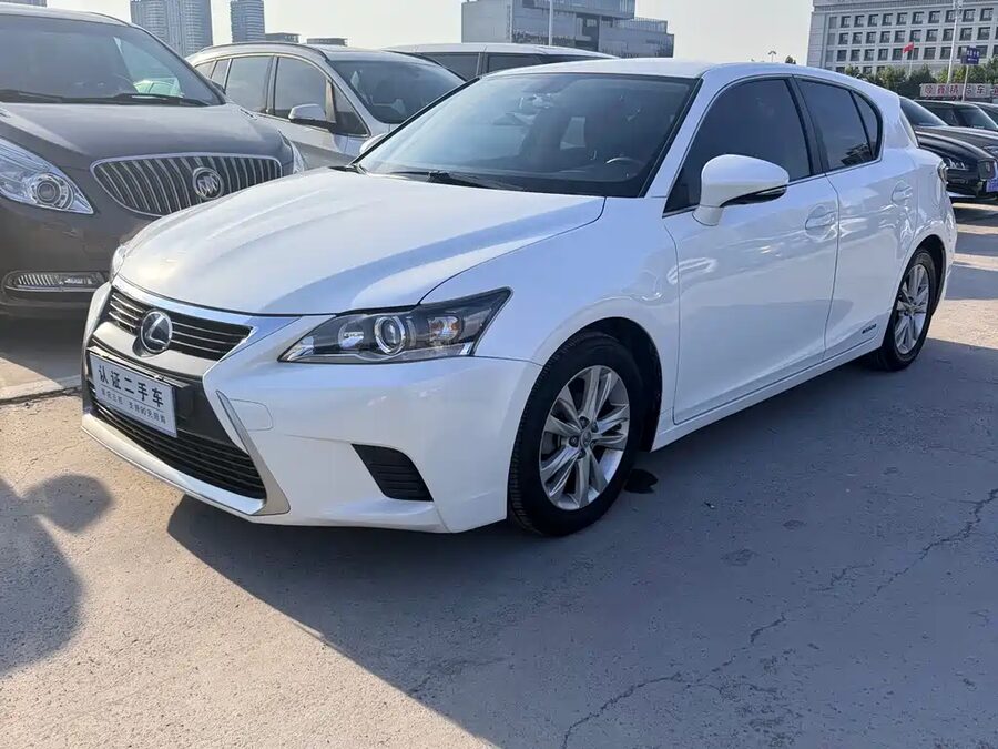 Lexus CT, 2014 — фото продавца с che168