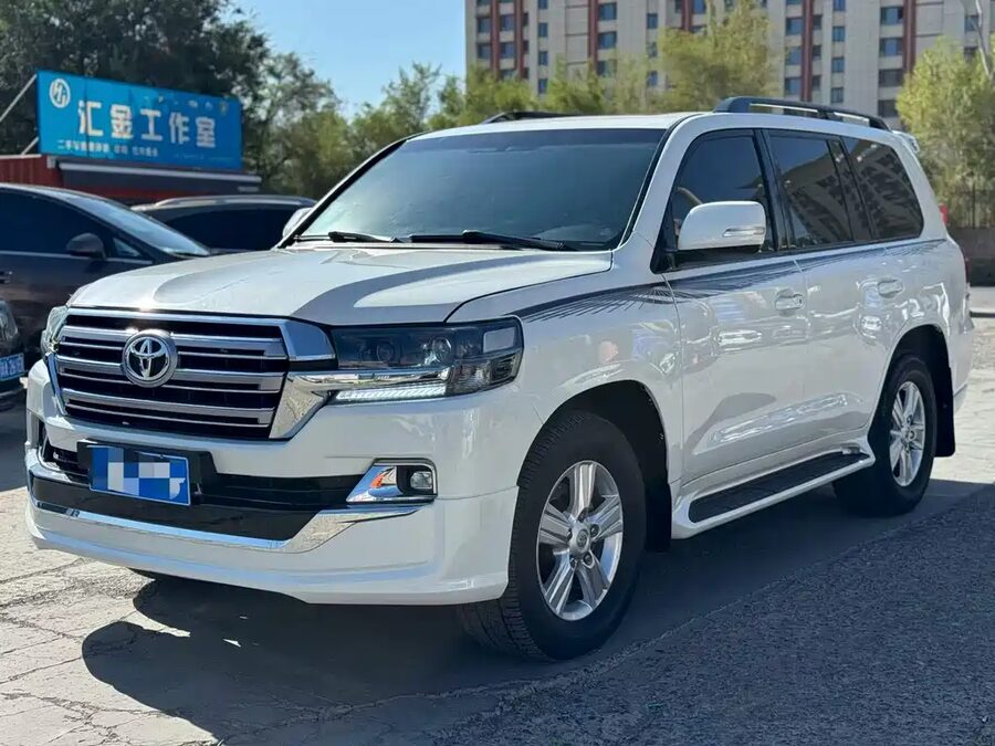Toyota Land Cruiser, 2015 — фото продавца с che168