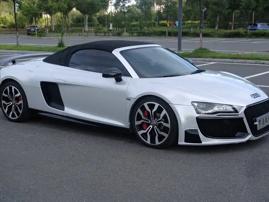 Audi R8, 2011 — фото продавца с che168