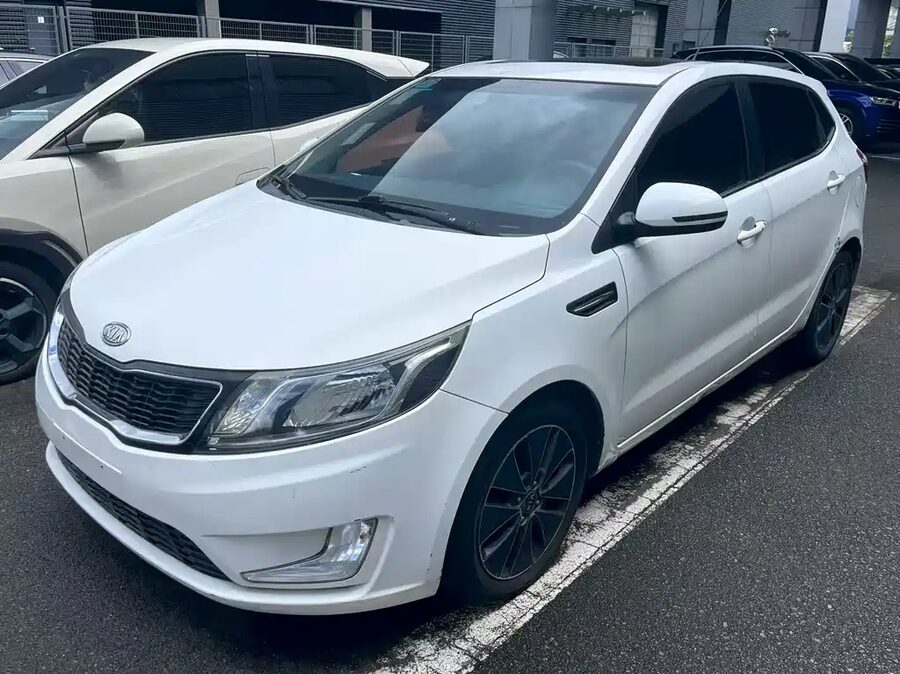 Kia K2, 2012 — фото продавца с che168