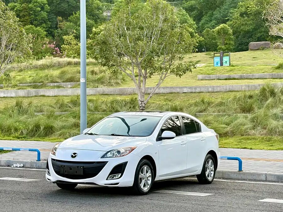Mazda 3 Xingcheng, 2014 — фото продавца с che168