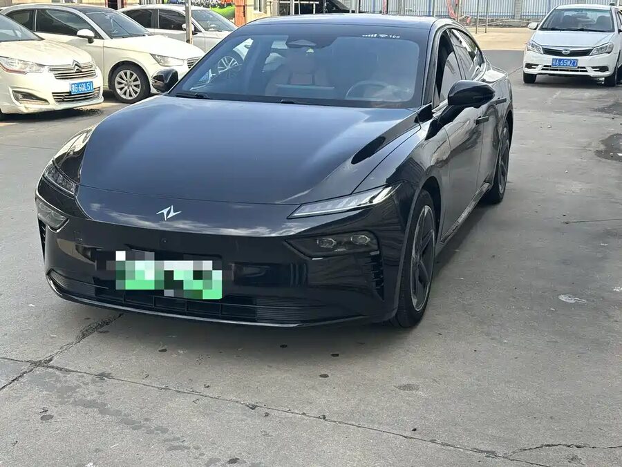 eπ eπ007, 2025 — фото продавца с che168