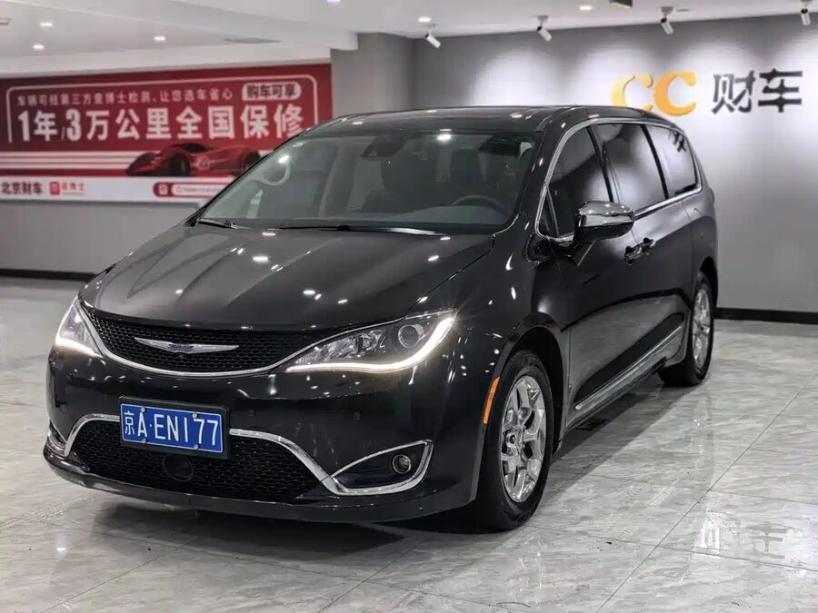 Chrysler Grand Voyager (Import), 2019 — фото продавца с che168