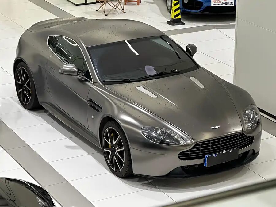 Aston Martin V8 Vantage, 2012 — фото продавца с che168