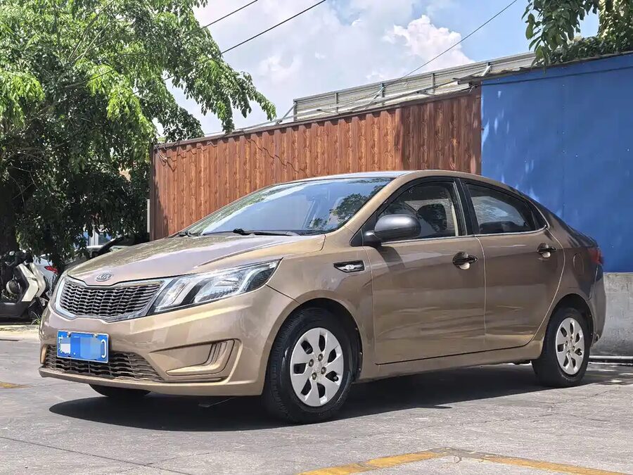 Kia K2, 2012 — фото продавца с che168
