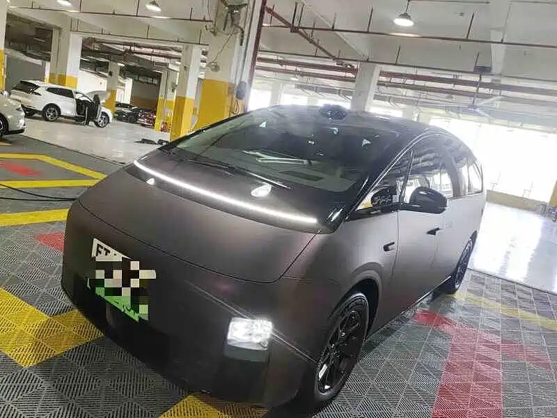 Li Auto Li MEGA, 2024 — фото продавца с che168