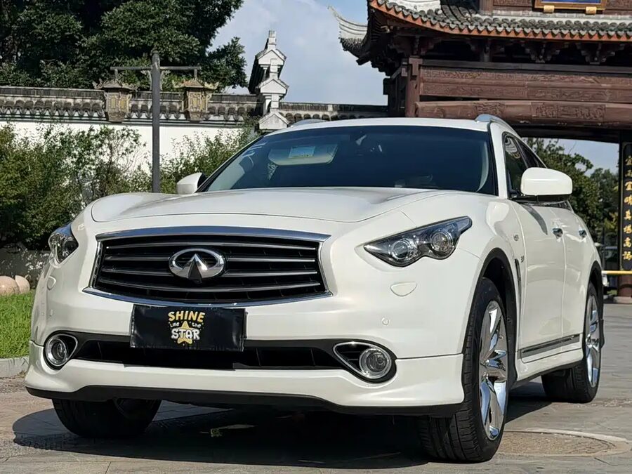 Infiniti QX70, 2014 — фото продавца с che168