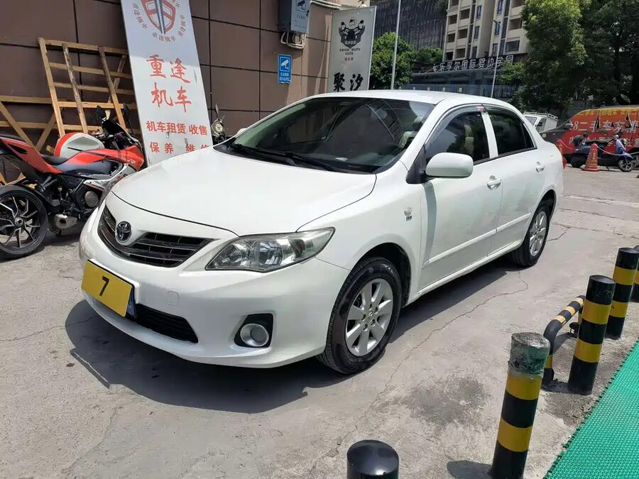 Toyota Corolla, 2012 — фото продавца с che168