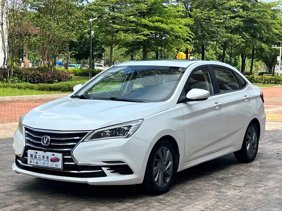 Changan Eado DT, 2018 — фото продавца с che168