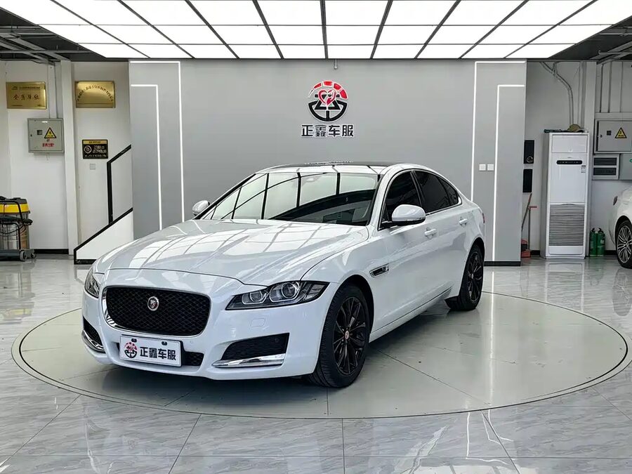 Jaguar XF, 2016 — фото продавца с che168