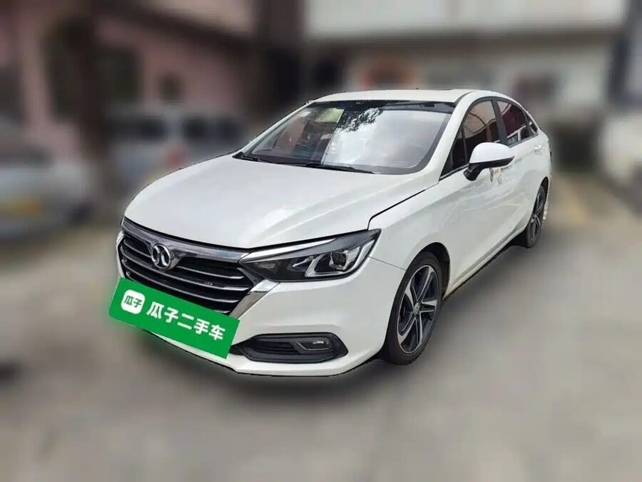 BAIC Senova D50, 2018 — фото продавца с che168