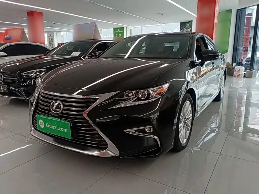 Lexus ES, 2017 — фото продавца с che168