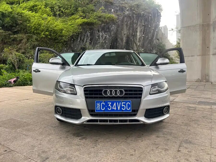 Audi A4L, 2009 — фото продавца с che168