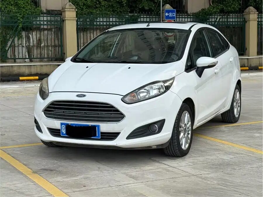 Ford Fiesta, 2013 — фото продавца с che168