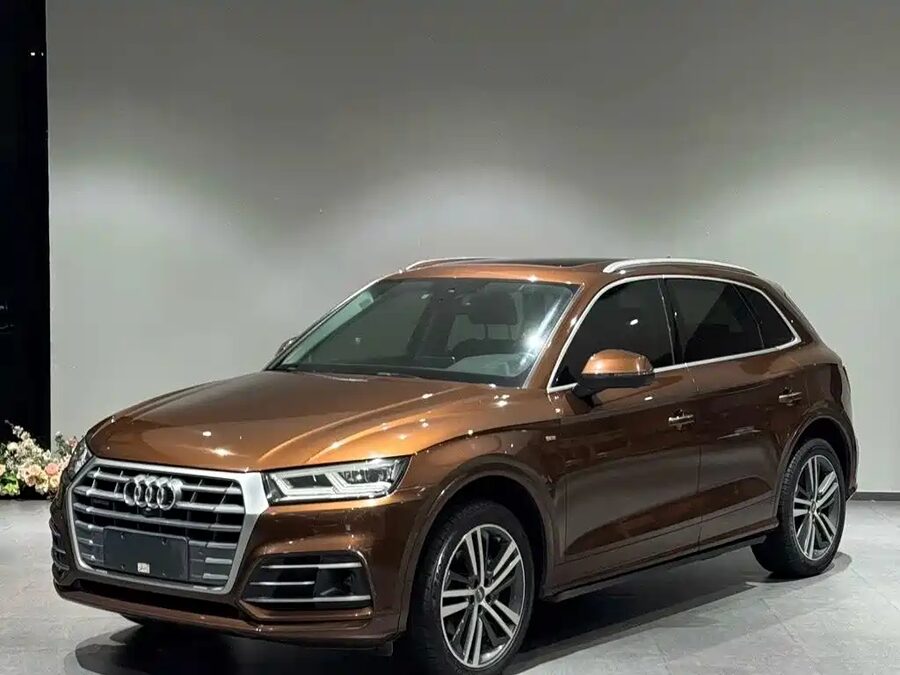 Audi Q5L, 2019 — фото продавца с che168